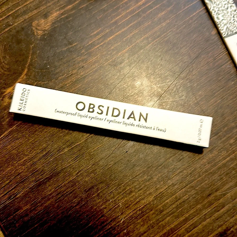 🆕(NIB) Obsidian Waterproof Liquid Eyeliner By Kaleido Cosmetics 2 g / 0.07 oz.